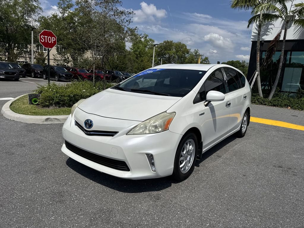 Used 2013 Toyota Prius V Two image 10