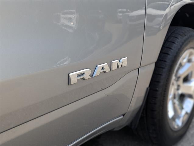 Used 2022 RAM 1500 Big Horn AWD/4WD image 14