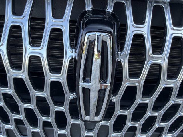Used 2024 Lincoln Corsair FWD image 8
