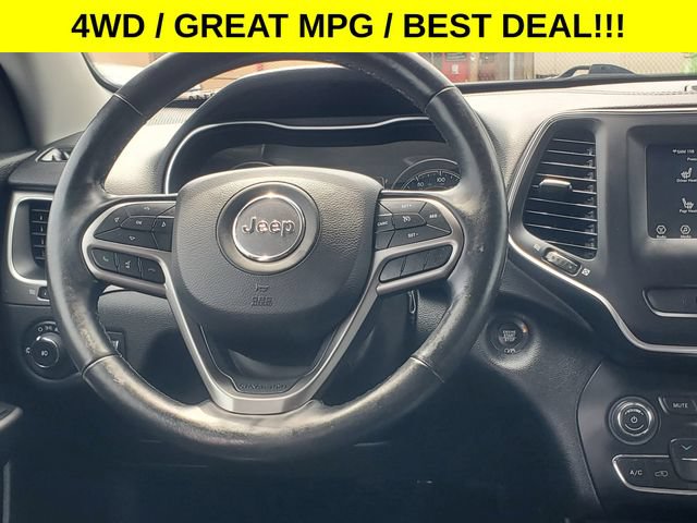Used 2020 Jeep Cherokee Latitude Plus w/ Cold Weather Group AWD/4WD image 26