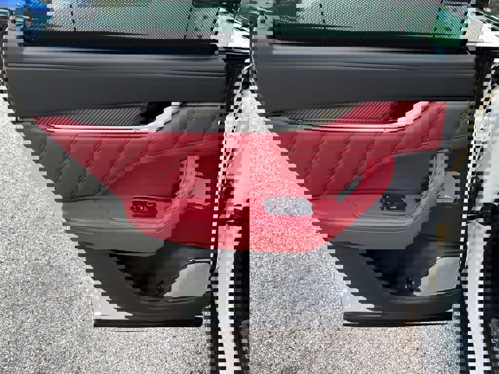 Used 2023 Maserati Levante Trofeo image 62