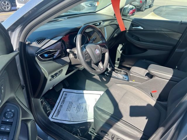 Used 2021 Buick Encore GX Select w/ Sport Touring Package FWD image 13