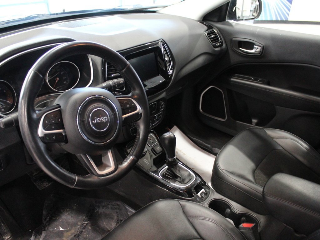 Used 2020 Jeep Compass Latitude image 13