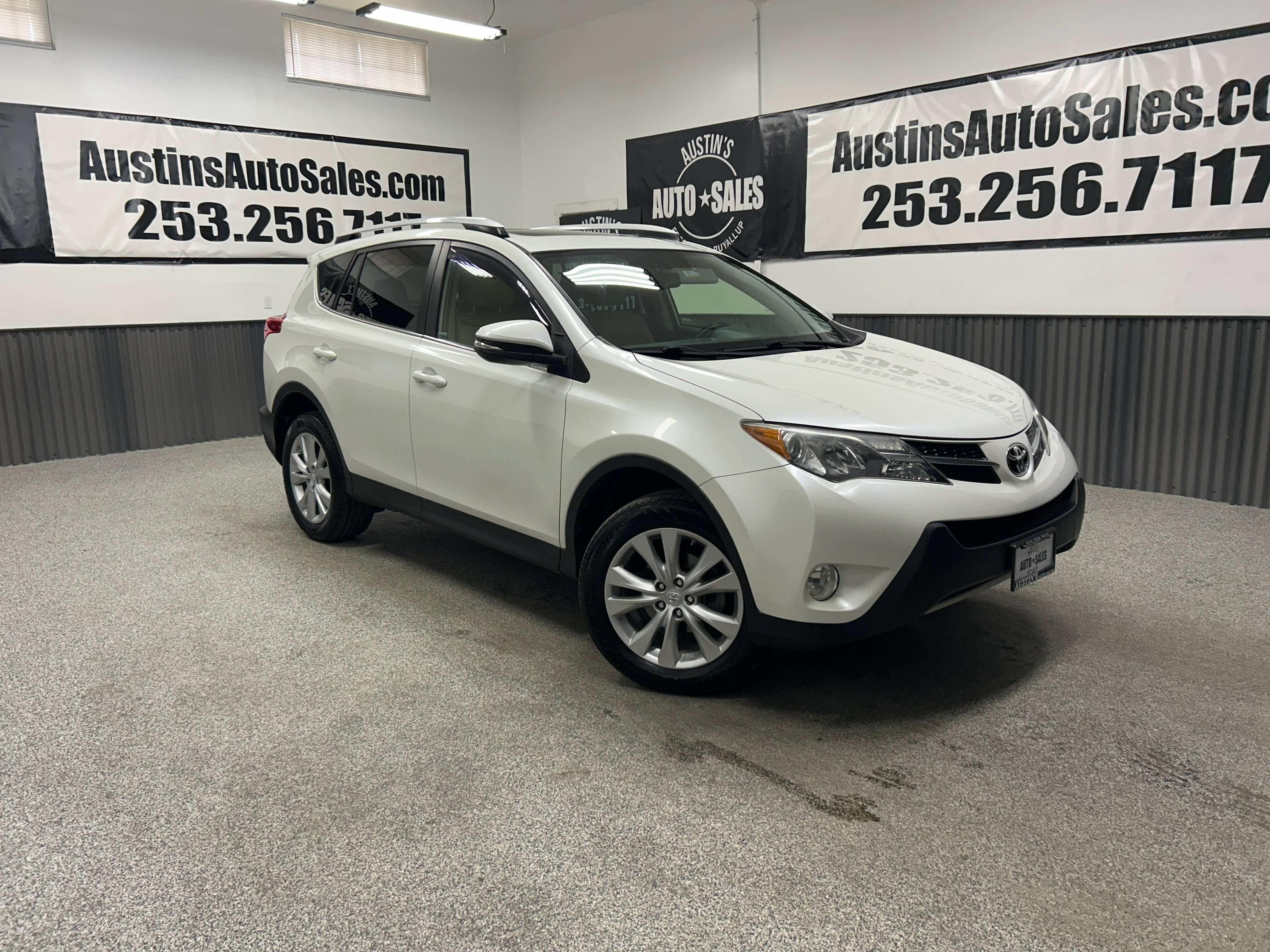Used 2014 Toyota RAV4 Limited AWD/4WD image 1