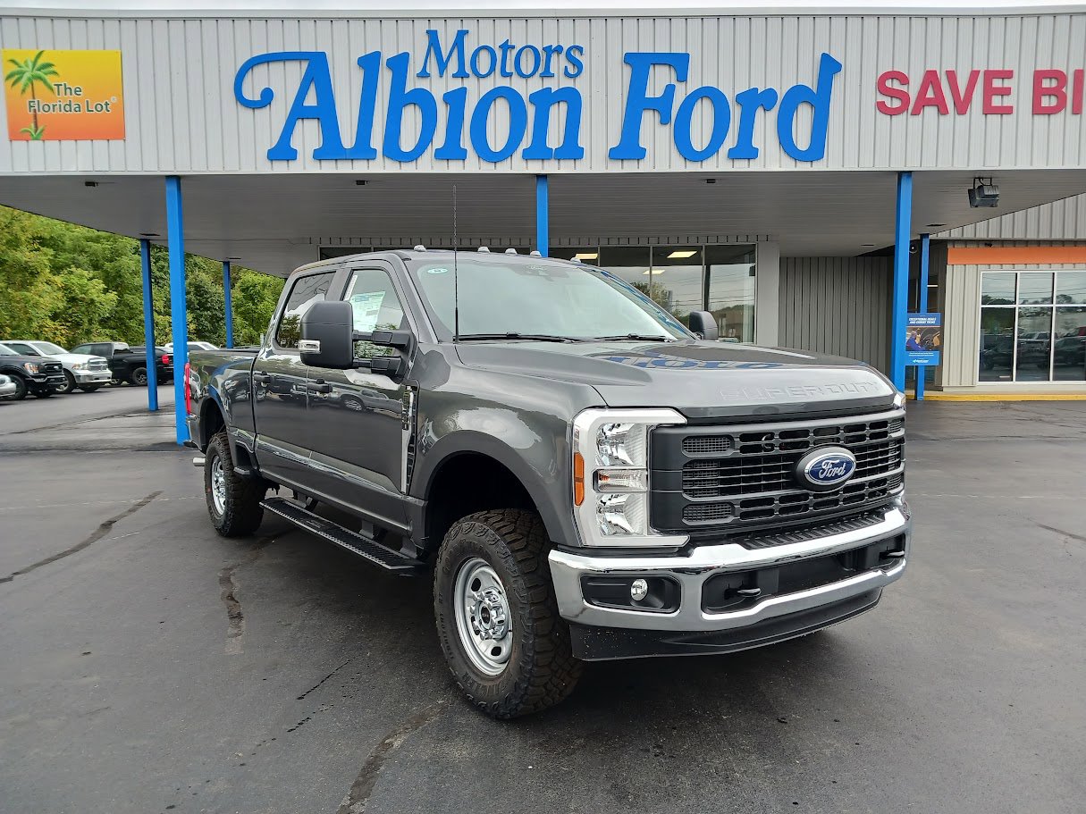 New 2026 Ford F350 XL image 3