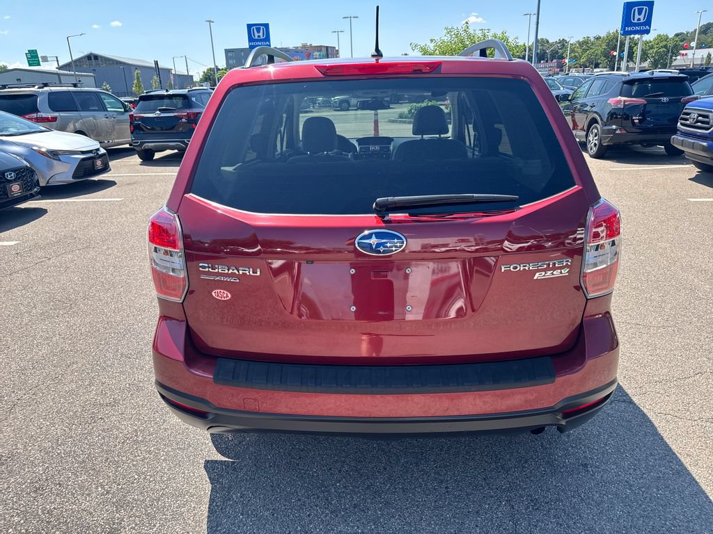 Used 2015 Subaru Forester 2.5i Premium w/ All-Weather Package AWD/4WD image 6