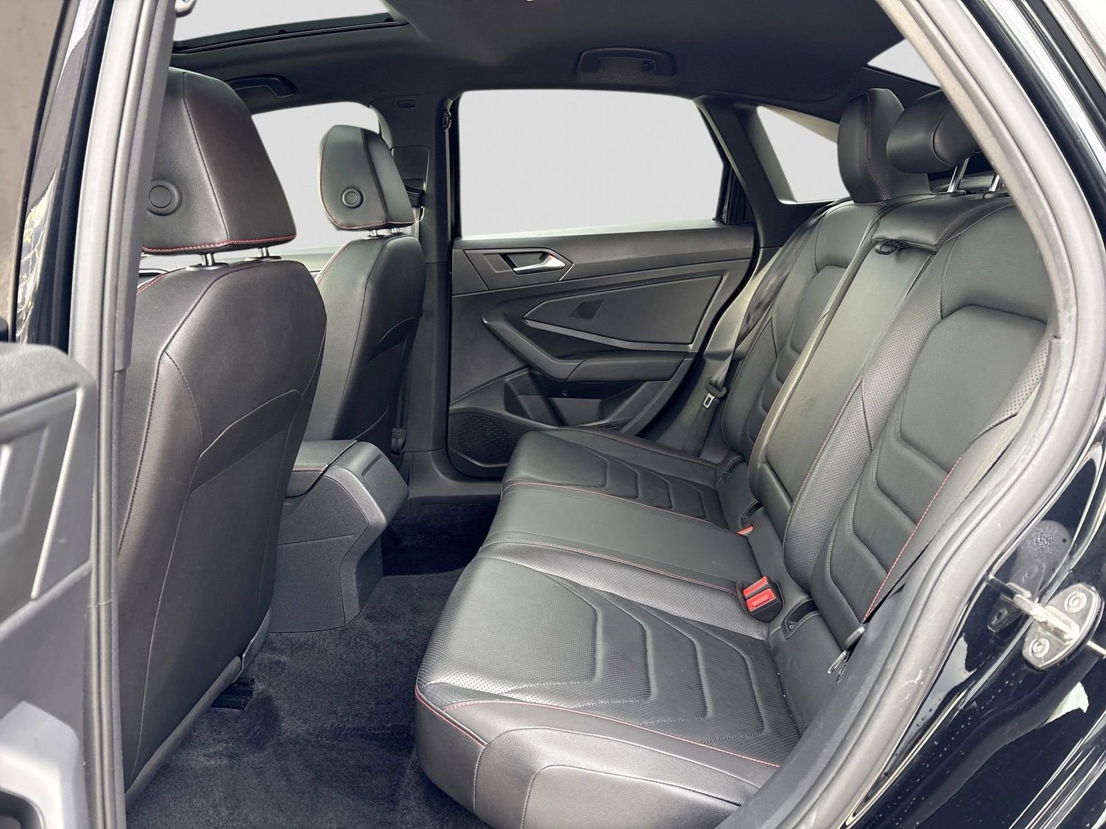 Used 2021 Volkswagen Jetta GLI Autobahn image 6