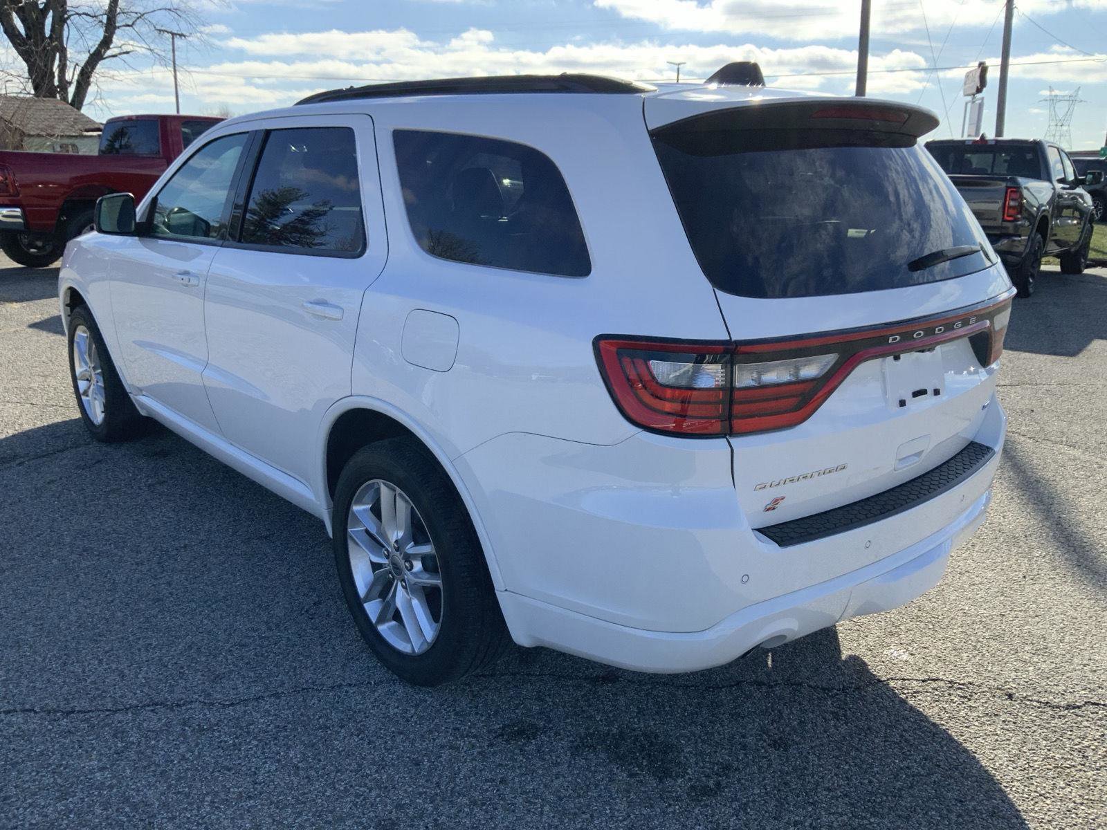 Used 2023 Dodge Durango GT image 9