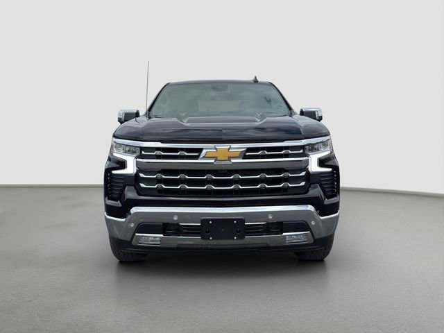 New 2026 Chevrolet Silverado 1500 LTZ w/ LTZ Premium Package AWD/4WD image 2