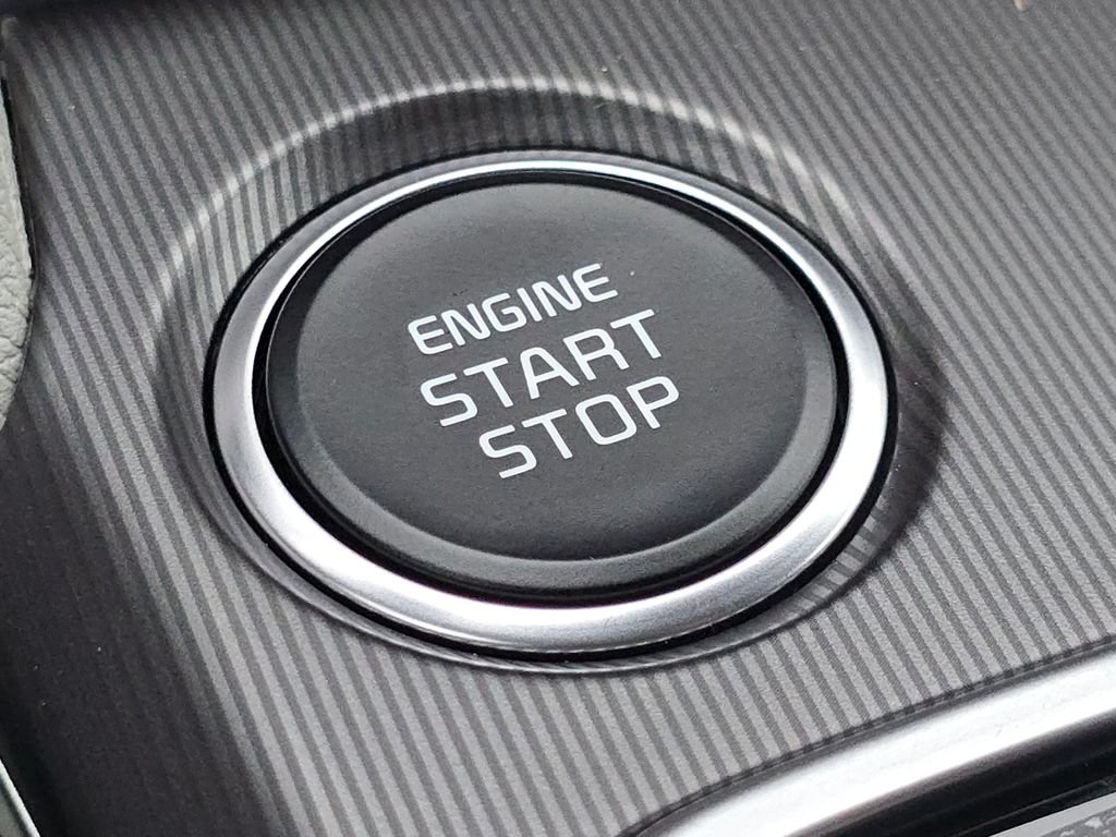 New 2026 Kia Sportage EX FWD image 31