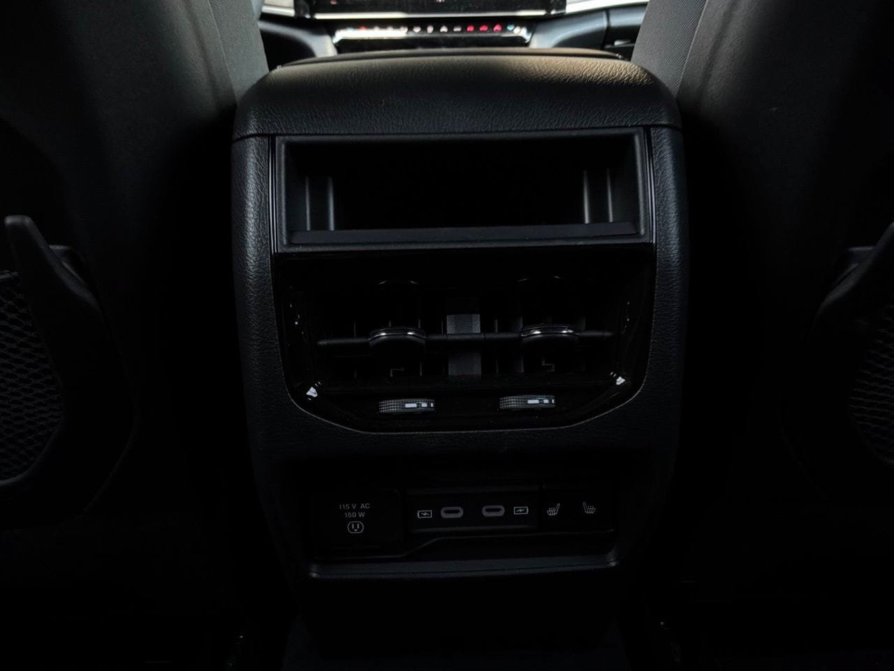 Used 2026 Jeep Grand Cherokee Limited AWD/4WD image 14