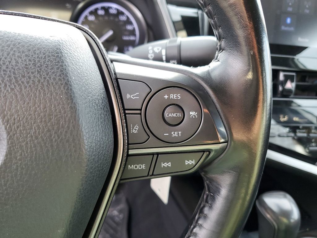 Used 2021 Toyota Camry SE image 17