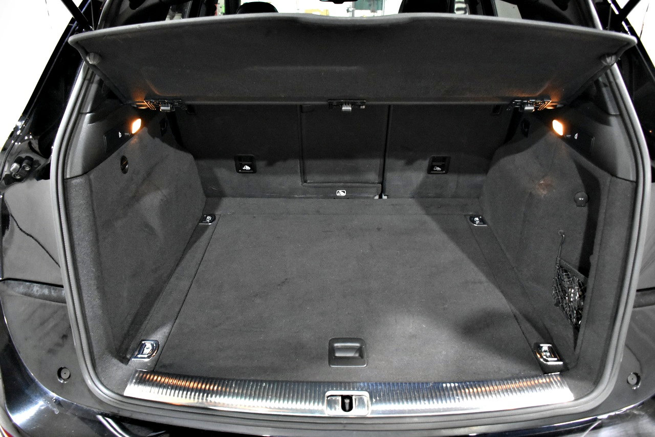 Used 2015 Audi SQ5 Premium Plus image 23