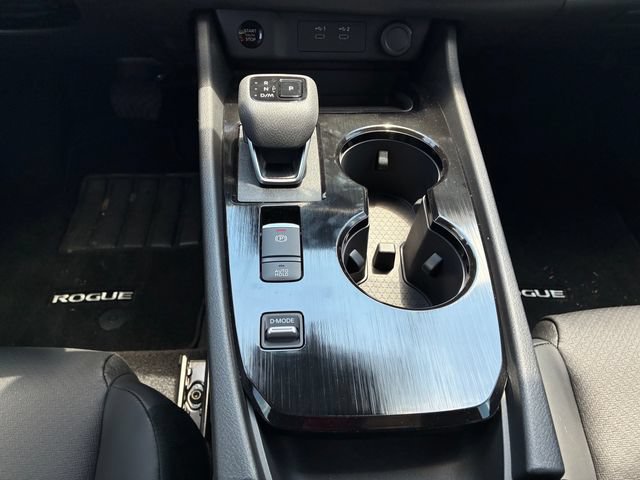 New 2026 Nissan Rogue Dark Armor FWD image 20