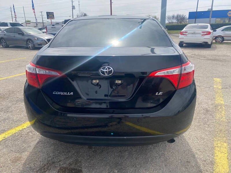 Used 2016 Toyota Corolla LE FWD image 4