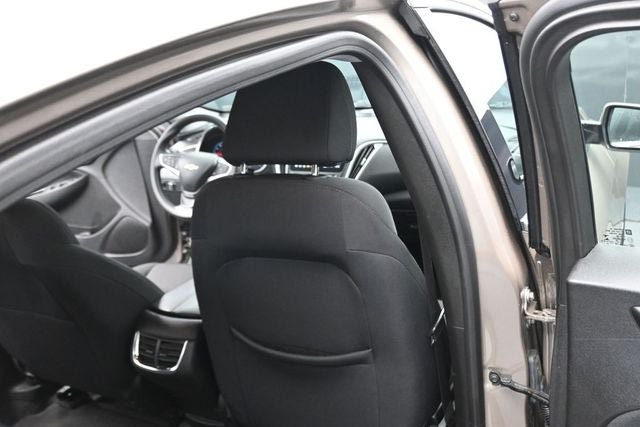 Used 2024 Chevrolet Malibu LT FWD image 22