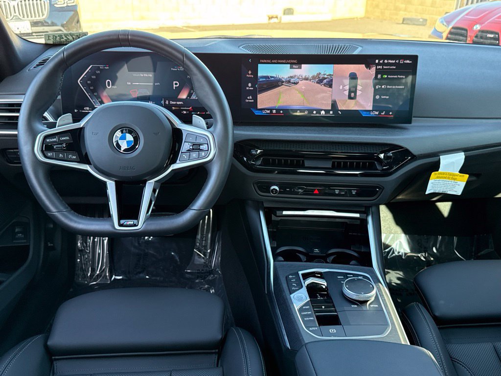 Used 2026 BMW 330i Sedan w/ M Sport Package RWD image 29