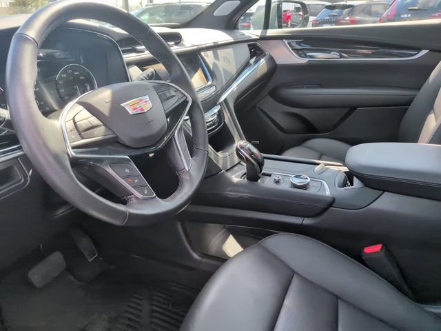 Used 2023 Cadillac XT5 Premium Luxury image 16