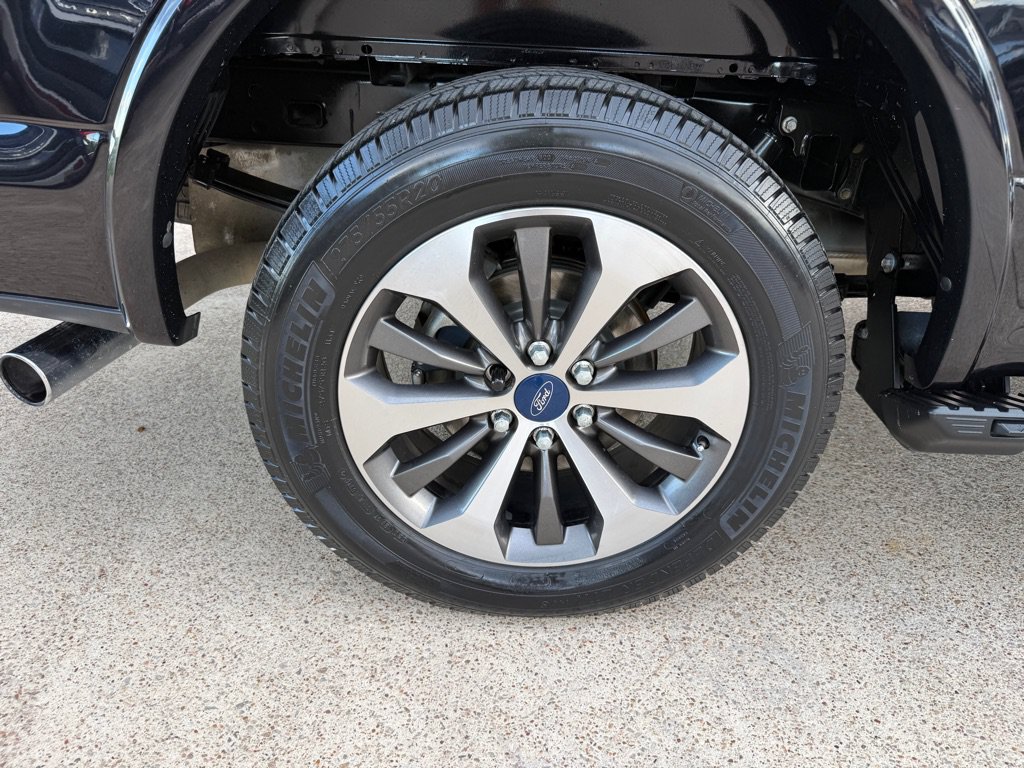 Used 2019 Ford F150 XLT w/ Equipment Group 302A Luxury RWD image 12