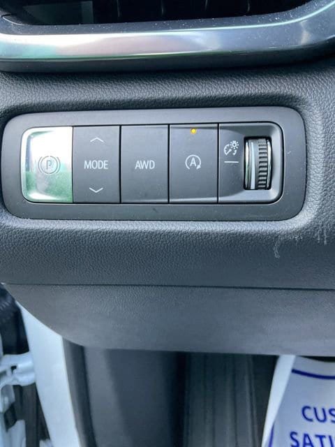 Used 2024 GMC Acadia AT4 w/ Luxury Package AWD/4WD image 35