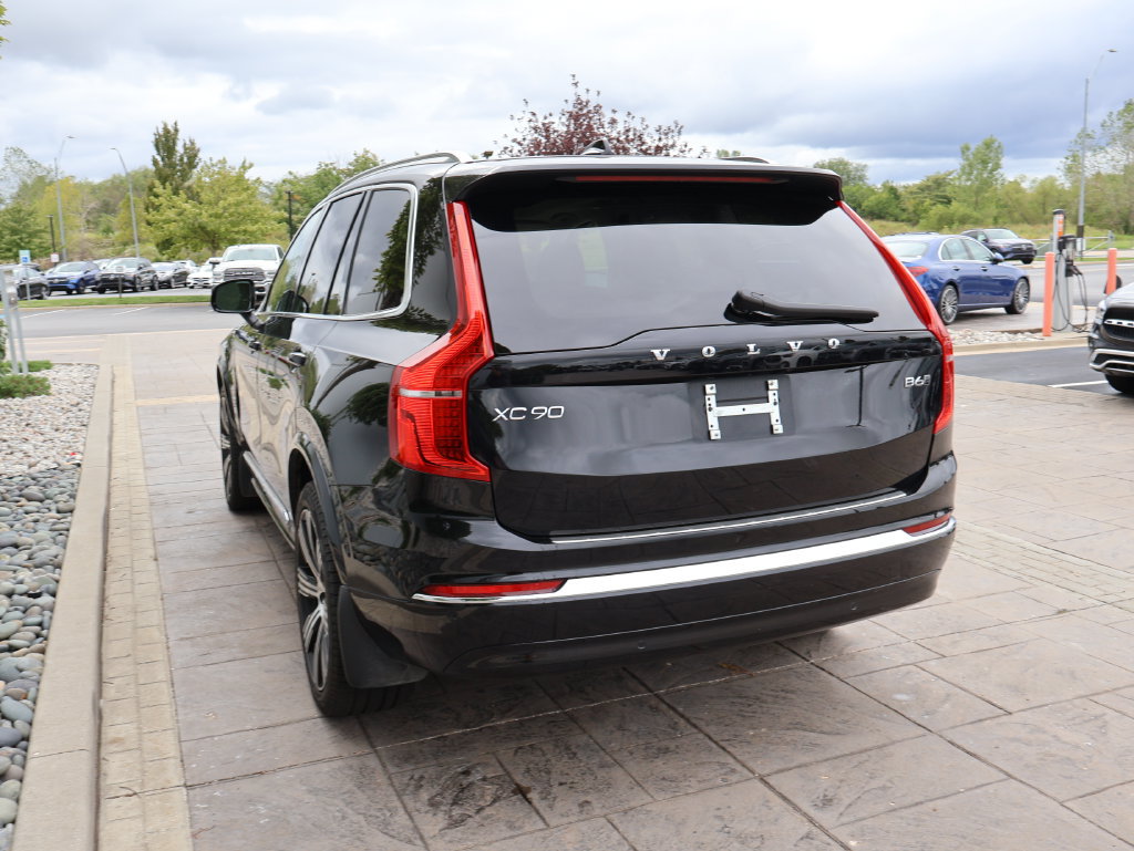 Used 2025 Volvo XC90 B6 Ultra w/ Protection Package Premier AWD/4WD image 8