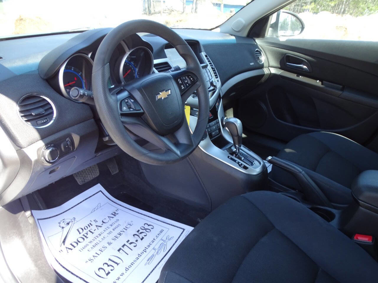 Used 2016 Chevrolet Cruze Limited LT FWD image 9