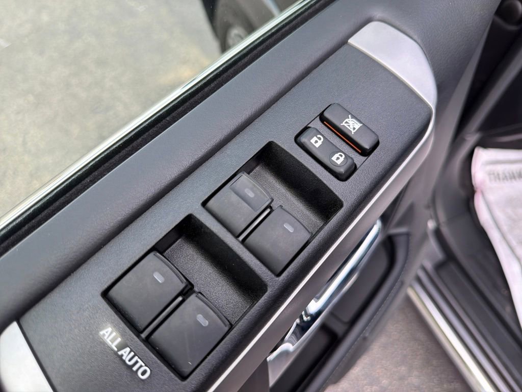 Used 2023 Toyota 4Runner Limited image 13
