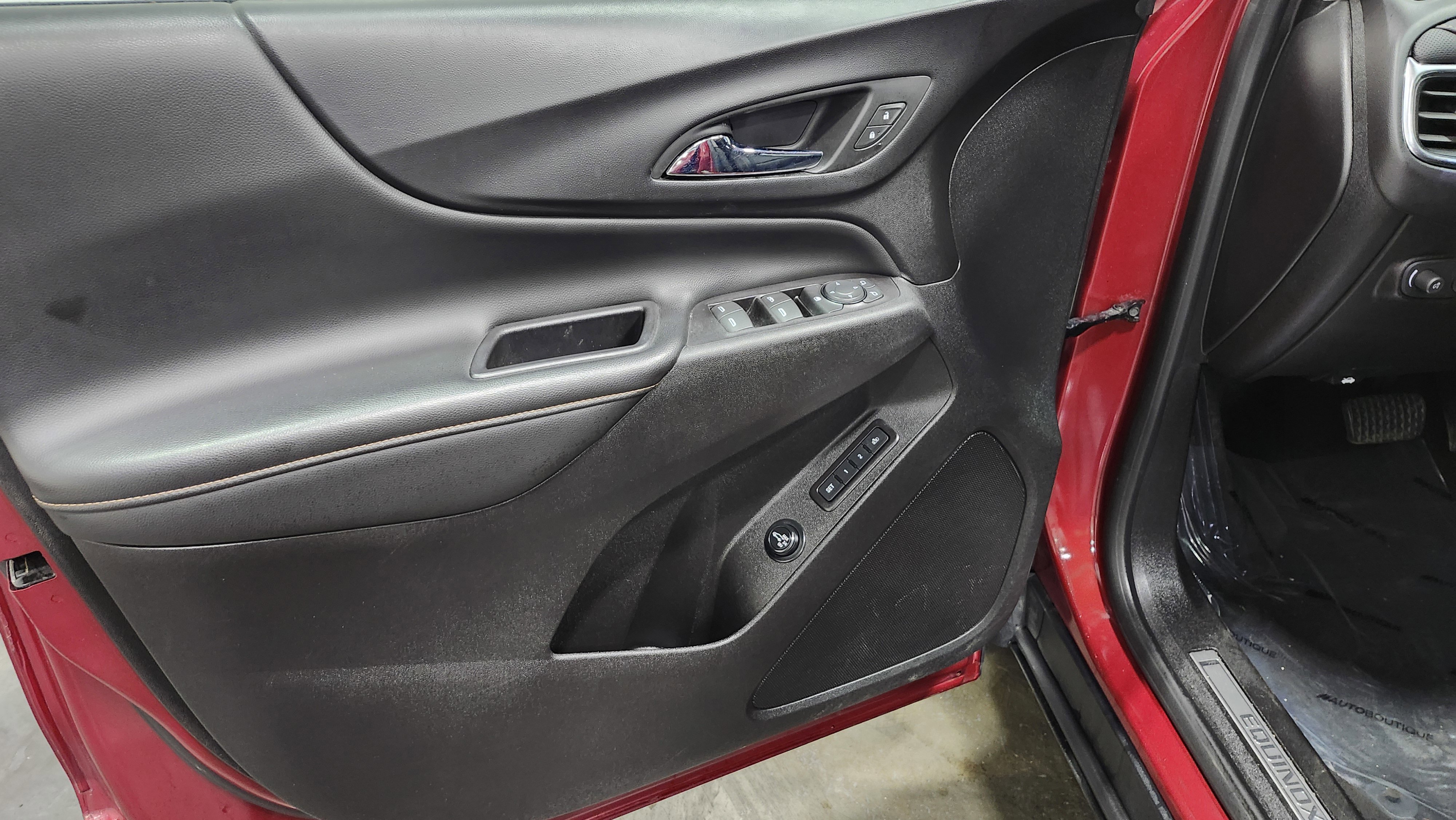 Used 2019 Chevrolet Equinox Premier image 26