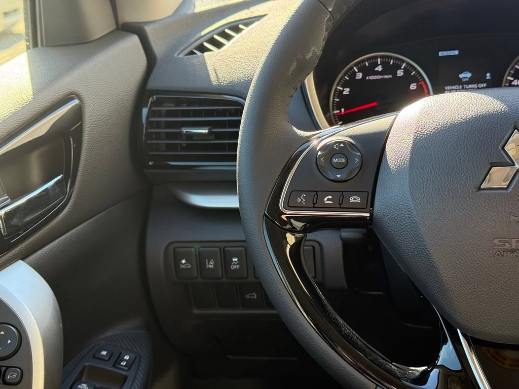 New 2026 Mitsubishi Eclipse Cross SE AWD/4WD image 10