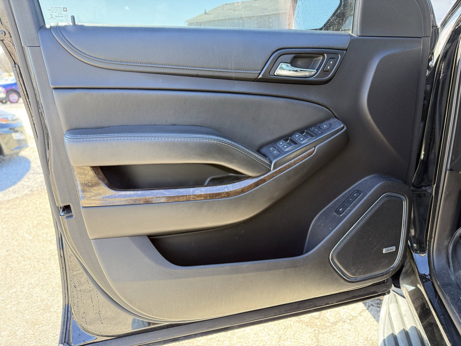 Used 2016 Chevrolet Tahoe LT image 12