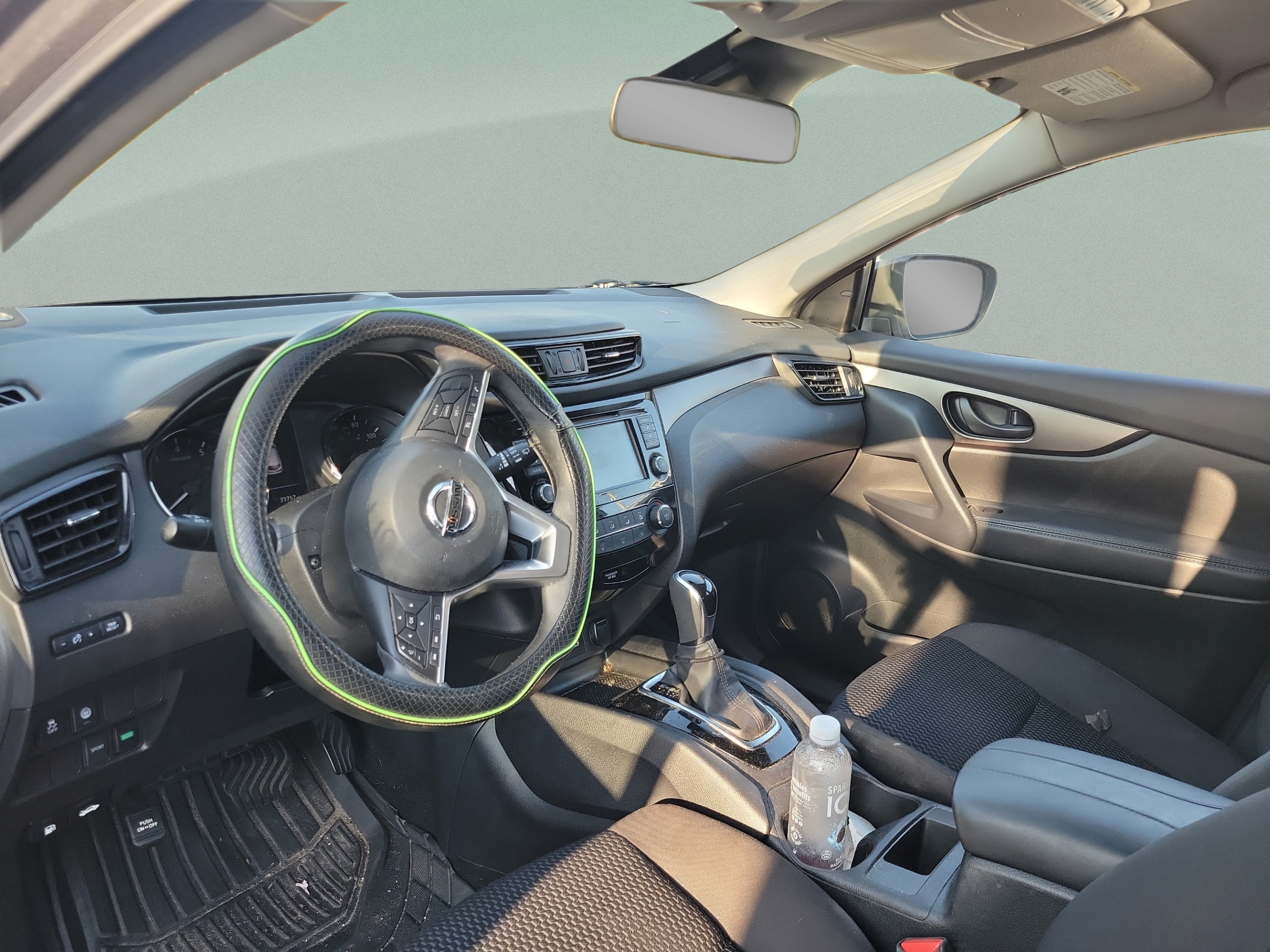 Used 2020 Nissan Rogue Sport S w/ Appearance Package FWD image 9