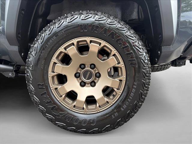 New 2026 Toyota Tacoma 4x4 Double Cab Hybrid image 9