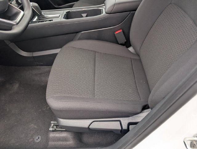 New 2027 Nissan Kicks S FWD image 17