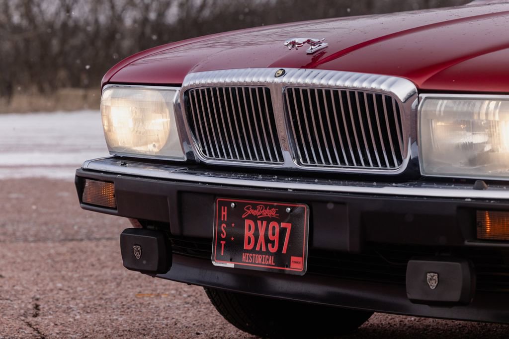 Used 1992 Jaguar XJ Vanden Plas image 43