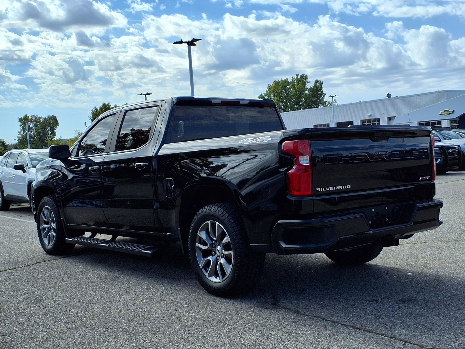 Used 2021 Chevrolet Silverado 1500 RST AWD/4WD image 7