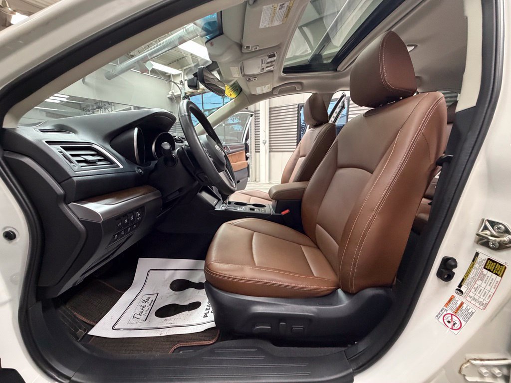 Used 2017 Subaru Outback 2.5i Touring w/ Popular Package #5A AWD/4WD image 59