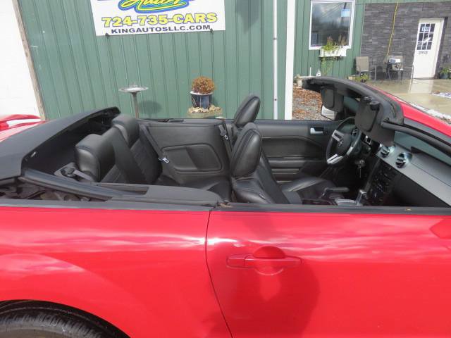 Used 2007 Ford Mustang GT Premium image 32