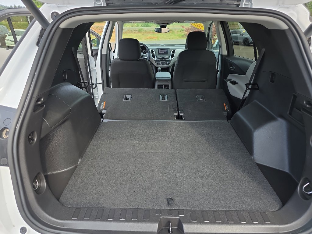 Used 2024 Chevrolet Equinox LT image 16