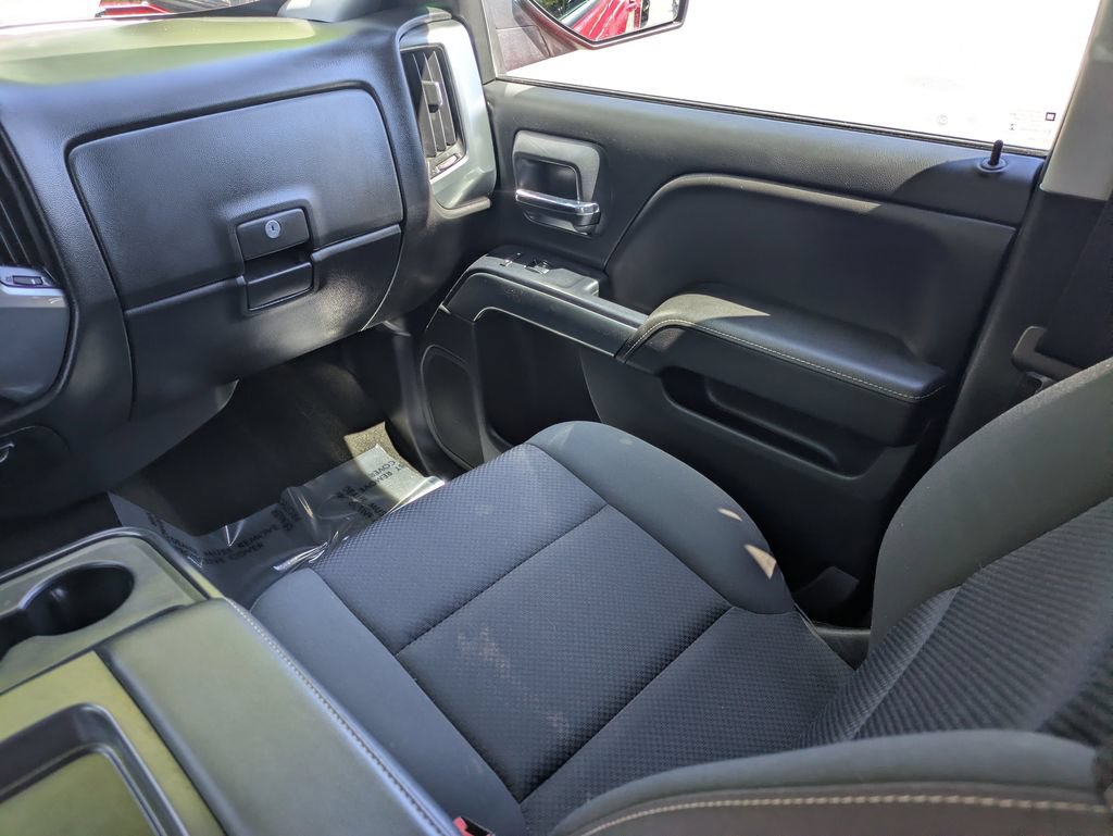 Used 2016 Chevrolet Silverado 1500 LT AWD/4WD image 17