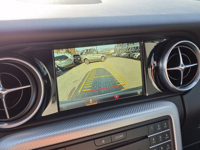 Used 2020 Mercedes-Benz SLC 300 image 13