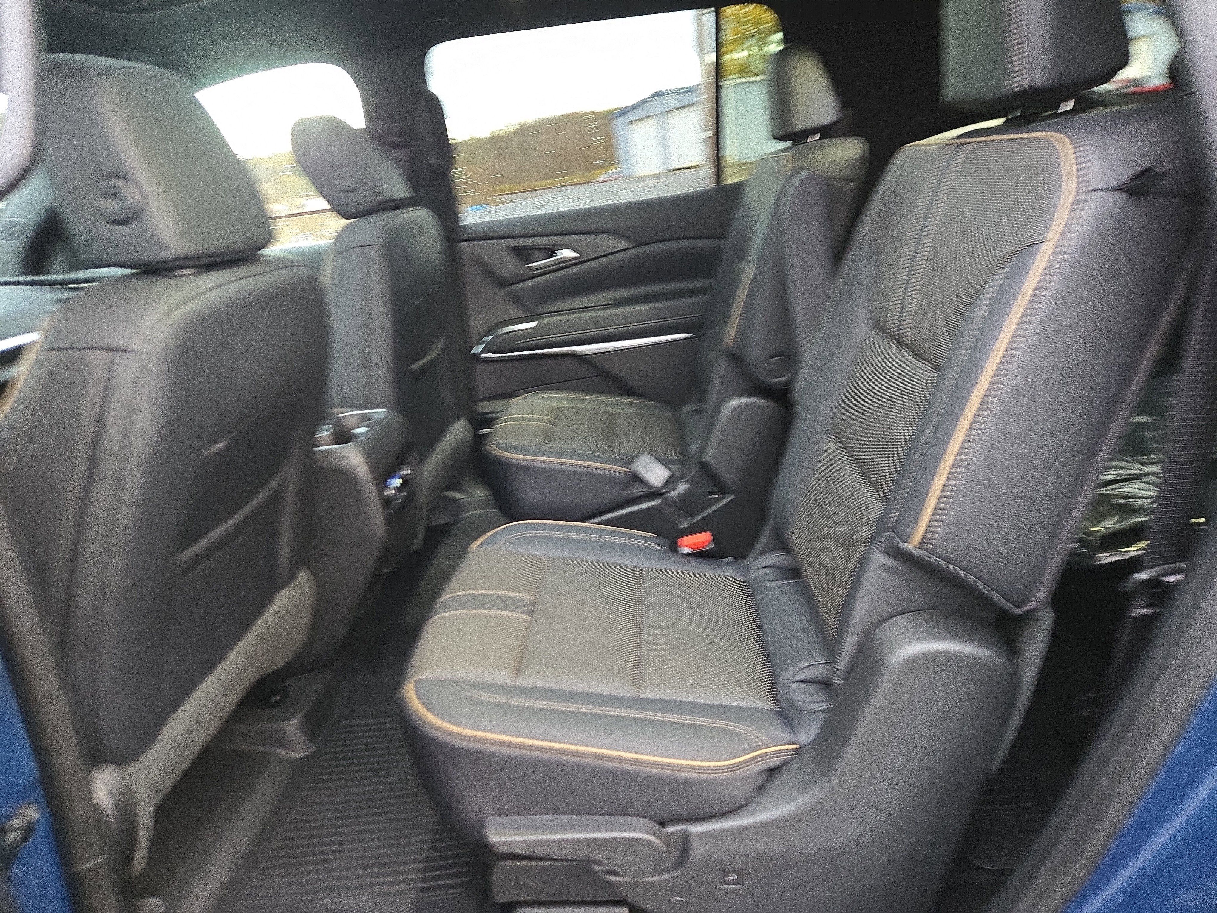 New 2026 Chevrolet Traverse High Country w/ LPO, Floor Liner Package image 13