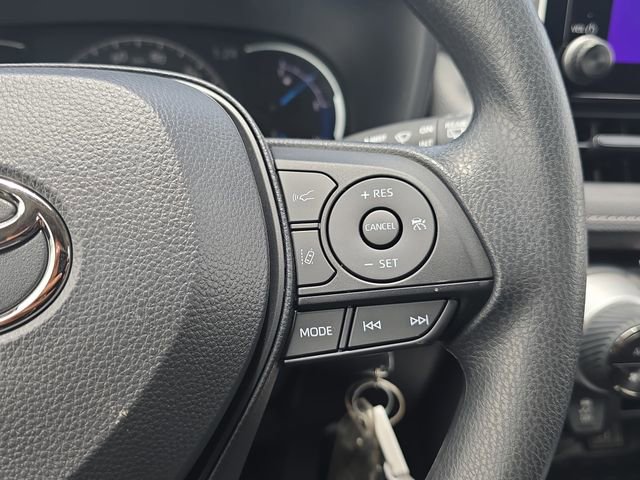 New 2025 Toyota RAV4 LE image 17
