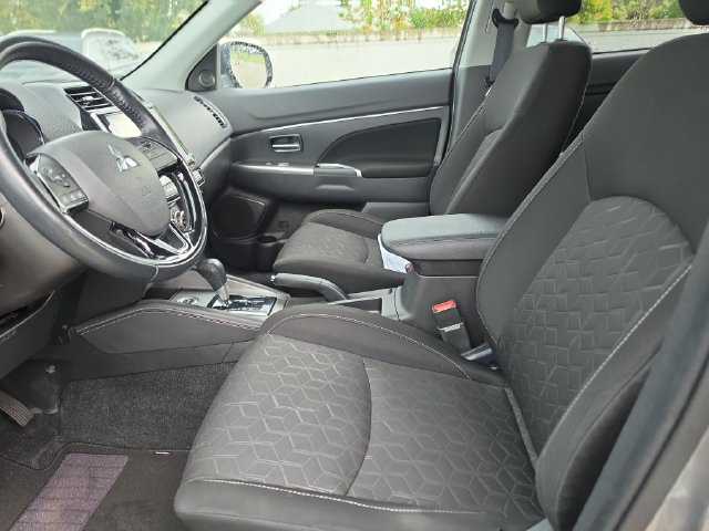Used 2021 Mitsubishi Outlander Sport SE AWD/4WD image 15