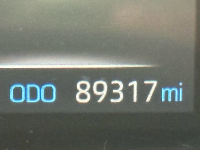 Used 2019 Toyota RAV4 XLE w/ Carpet Mat Package image 8