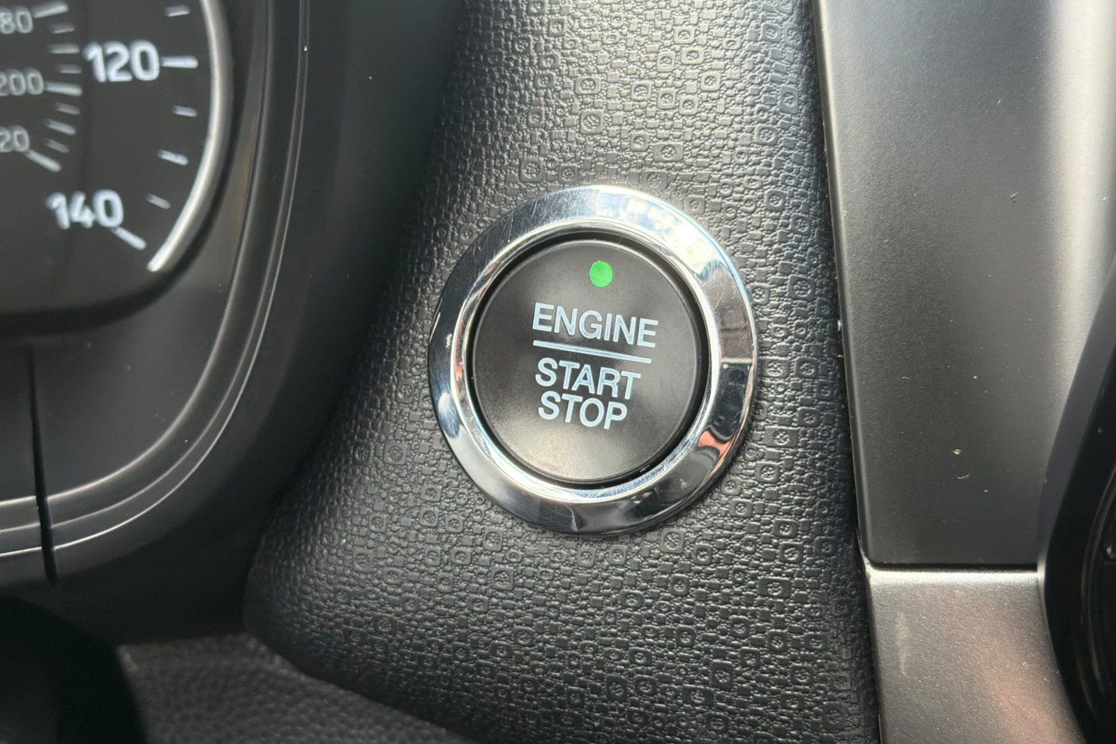Used 2020 Ford EcoSport SES AWD/4WD image 23