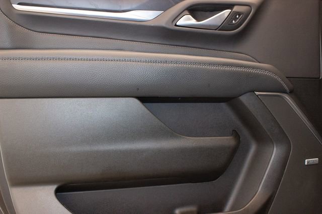 Used 2022 GMC Yukon XL Denali w/ Denali Premium Package image 26