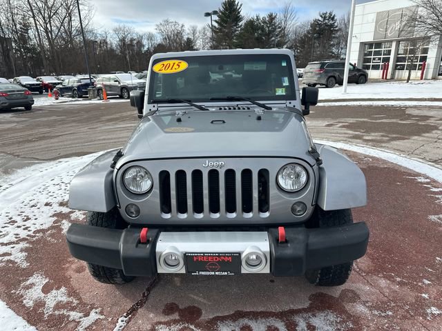 Used 2015 Jeep Wrangler Unlimited Sahara w/ Dual Top Group image 8