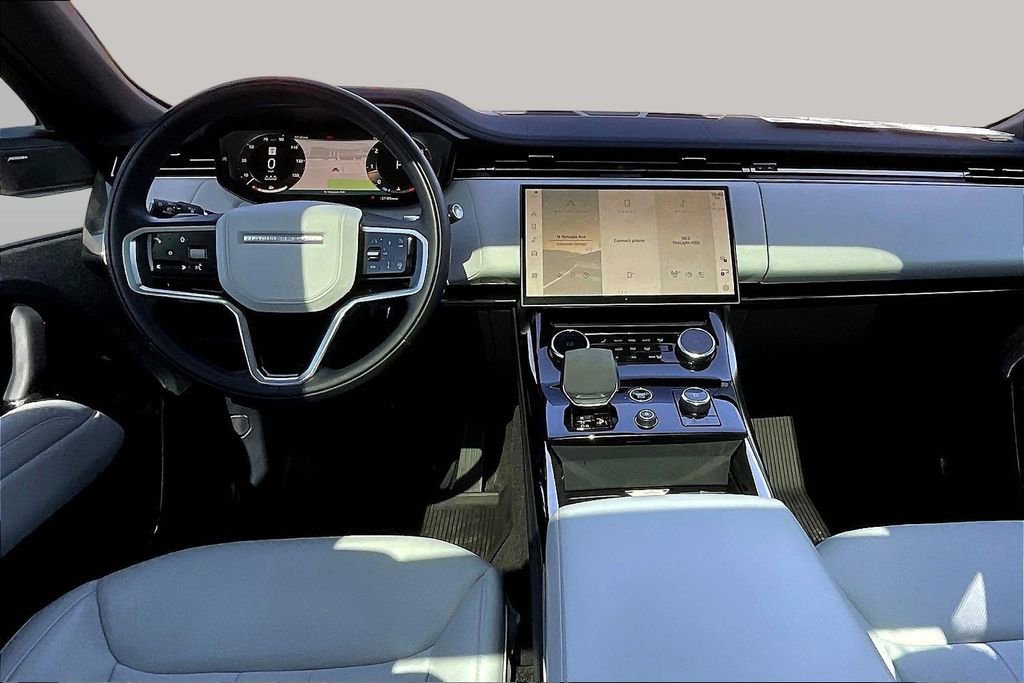Used 2023 Land Rover Range Rover Sport SE image 7