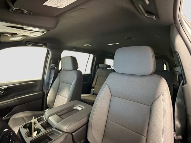 New 2026 Chevrolet Suburban LS w/ LPO, Dark Essentials Package AWD/4WD image 20