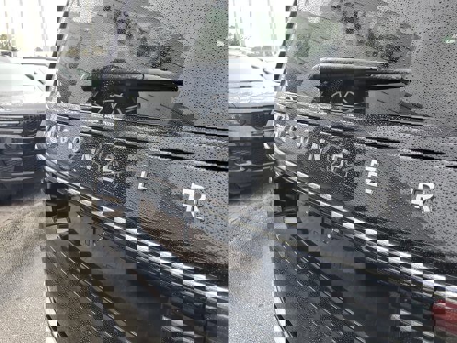 Used 2024 Jeep Wagoneer L Series II w/ Flexible Seating Group image 11